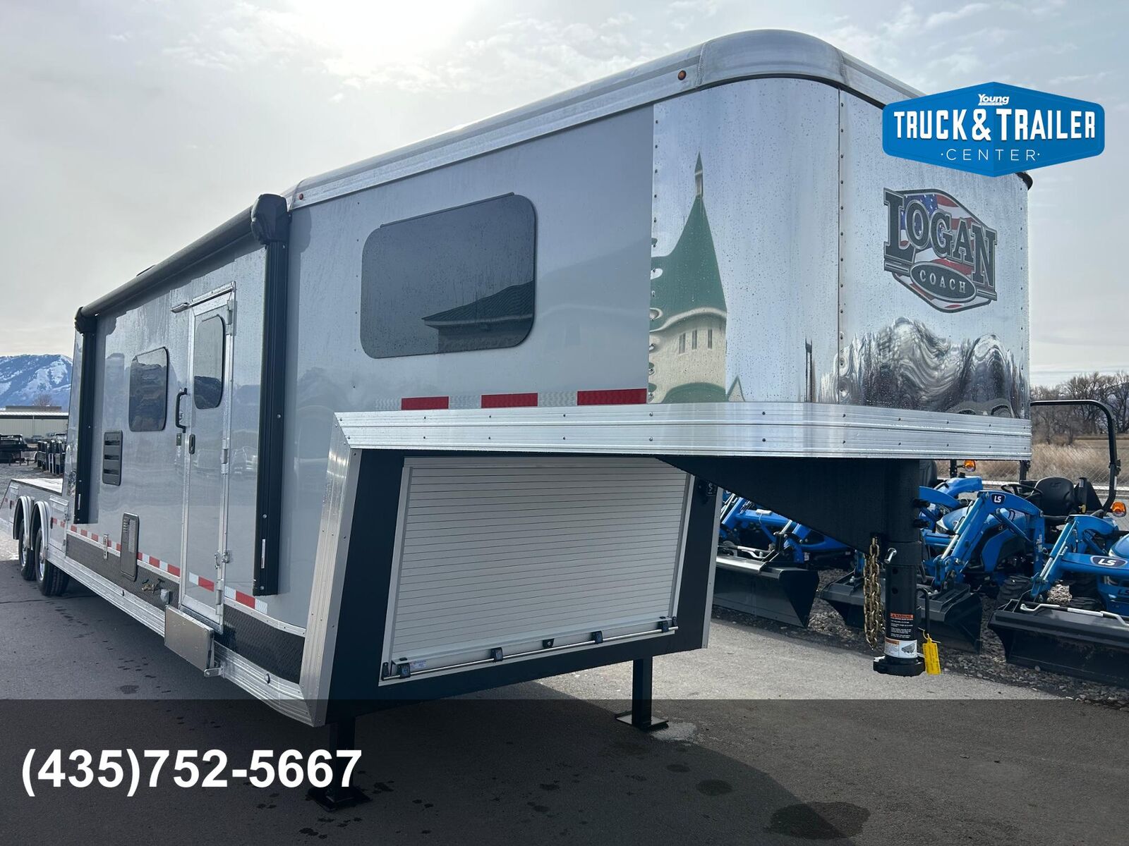 2026 Logan Coach Crawler Hauler Living Quarters