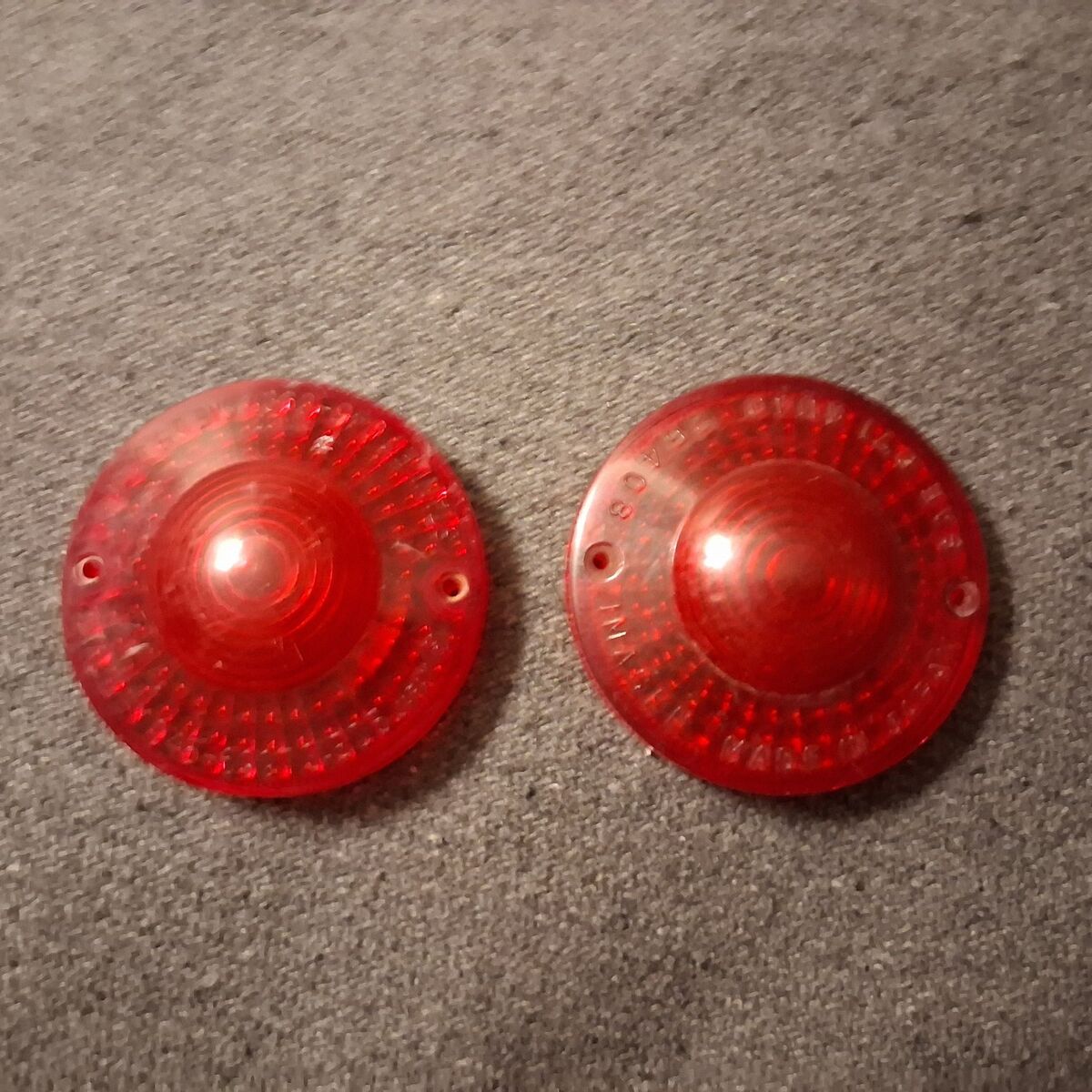 1971 Yamaha RD 250 Red Turn Signal Light Lenses