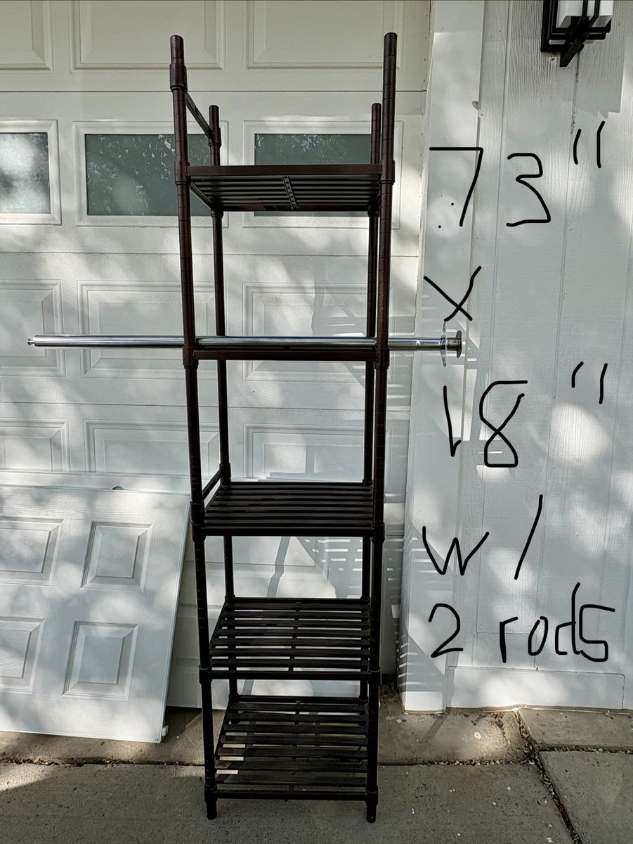 Closet System With Shelves And 2 Extendable Closet