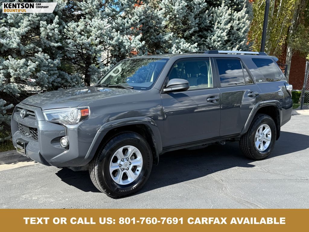 2024 Toyota 4Runner SR5