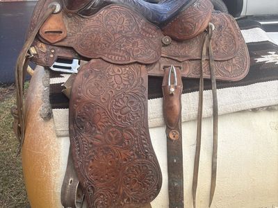 14 Inch Circle Y Saddle