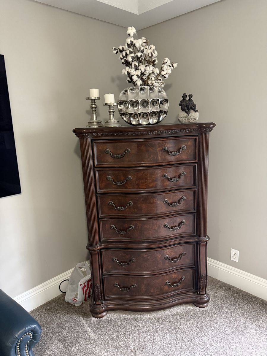 King Size Dark Wood Bedroom Set Including Bed Frame, Two Dressers, and Two Nightstands