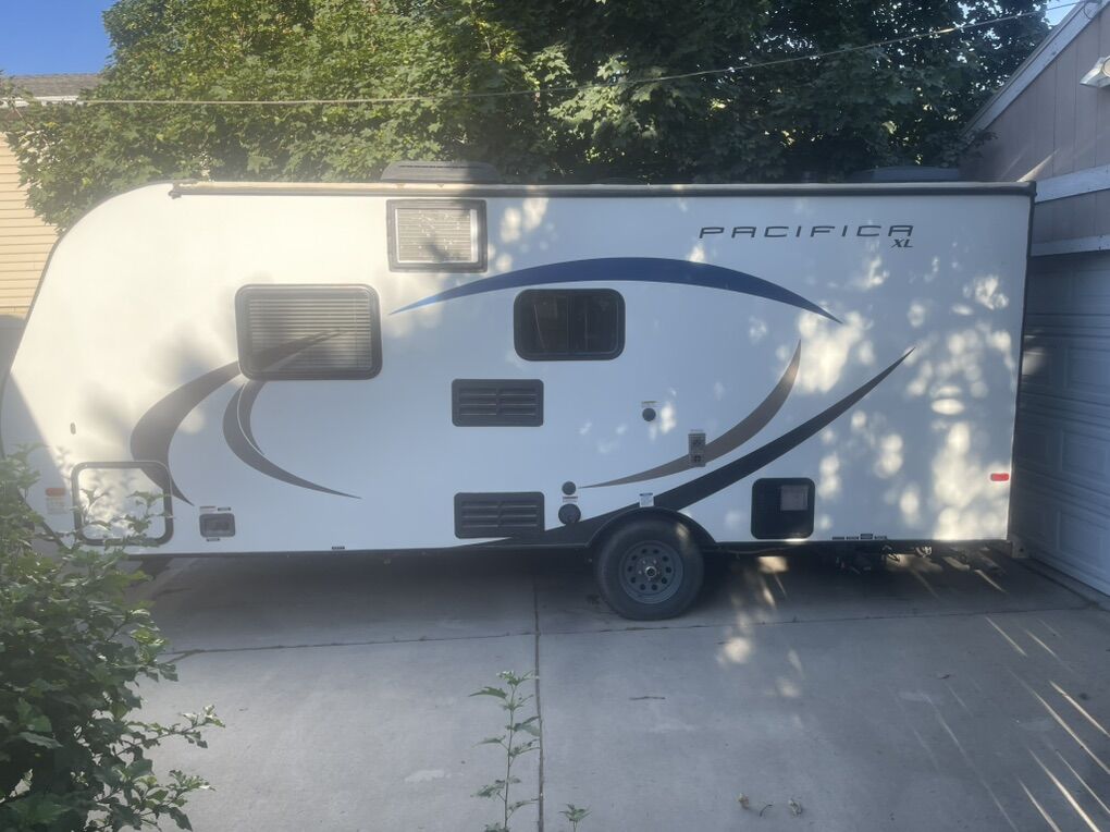 2019 Pacifica XL 22 Foot 19RB
