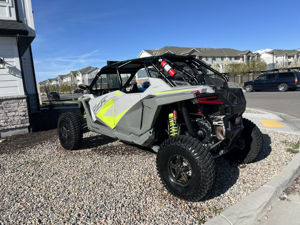 2022 RzR Turbo R 4 Ultimate and Trailer