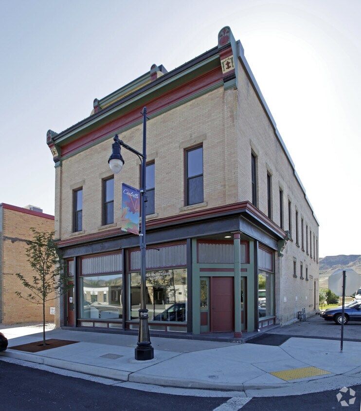 Building for Rent