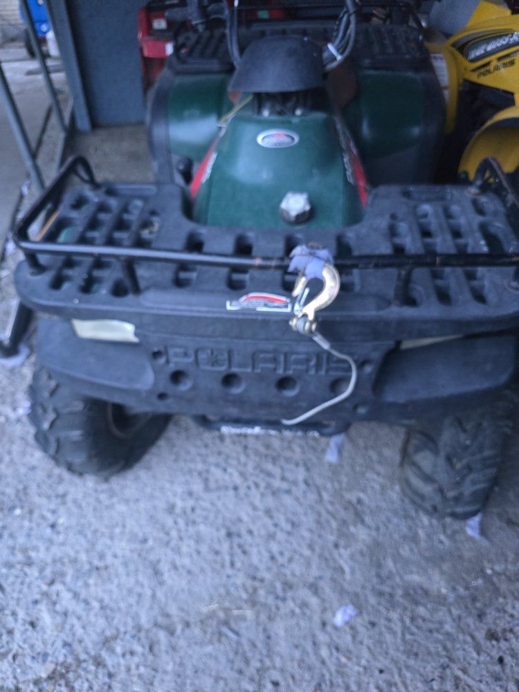 Main image 3