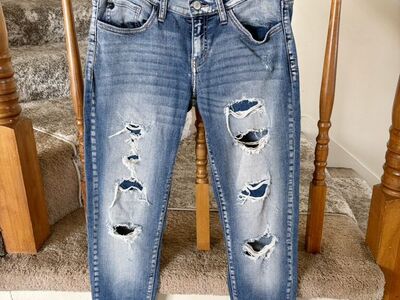 KanCan Women's Ripped Skinny Jeans