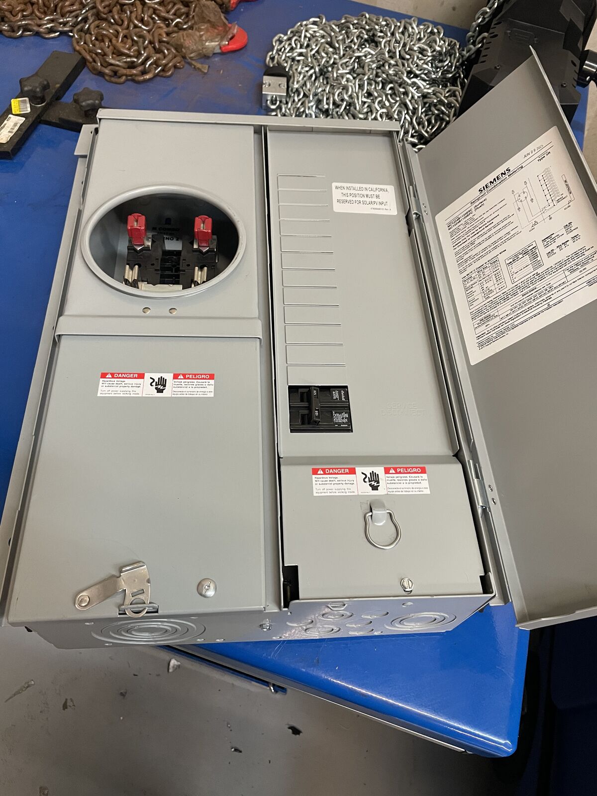 Meter Socket Load Center Combo with Disconnect