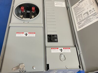Meter Socket Load Center Combo with Disconnect