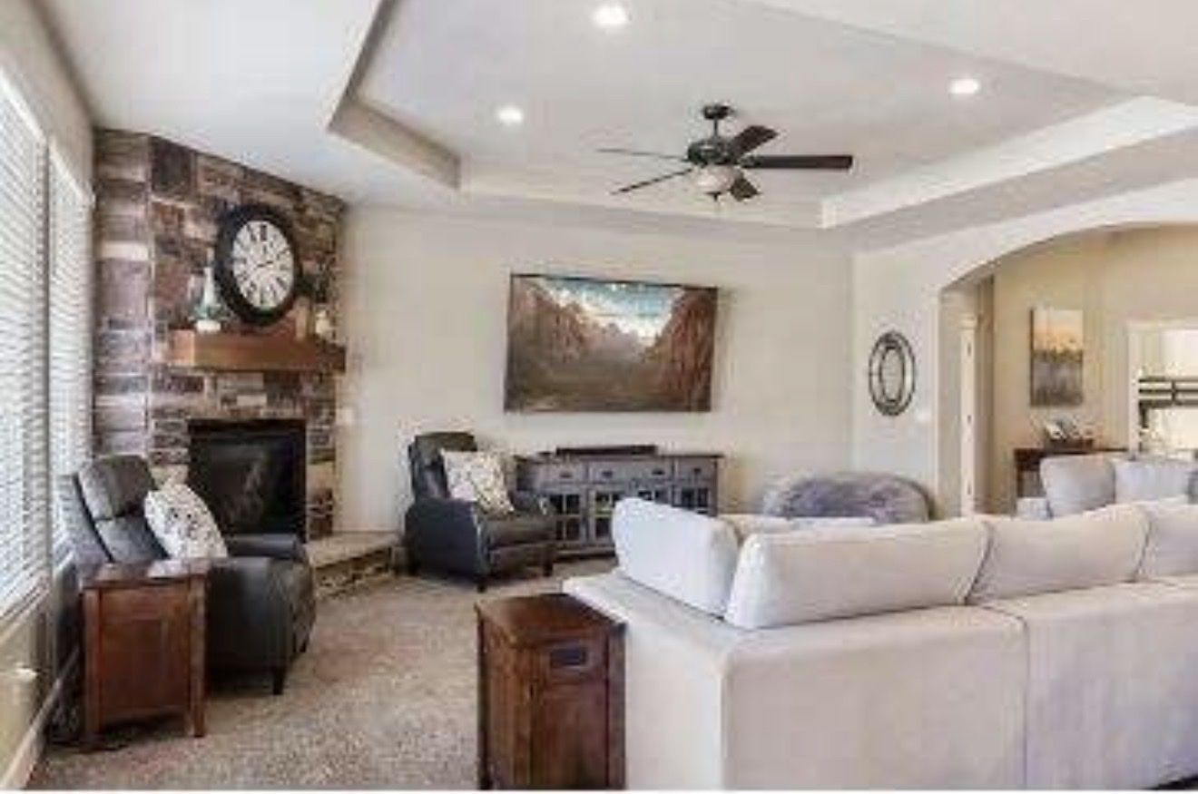 Main image 11