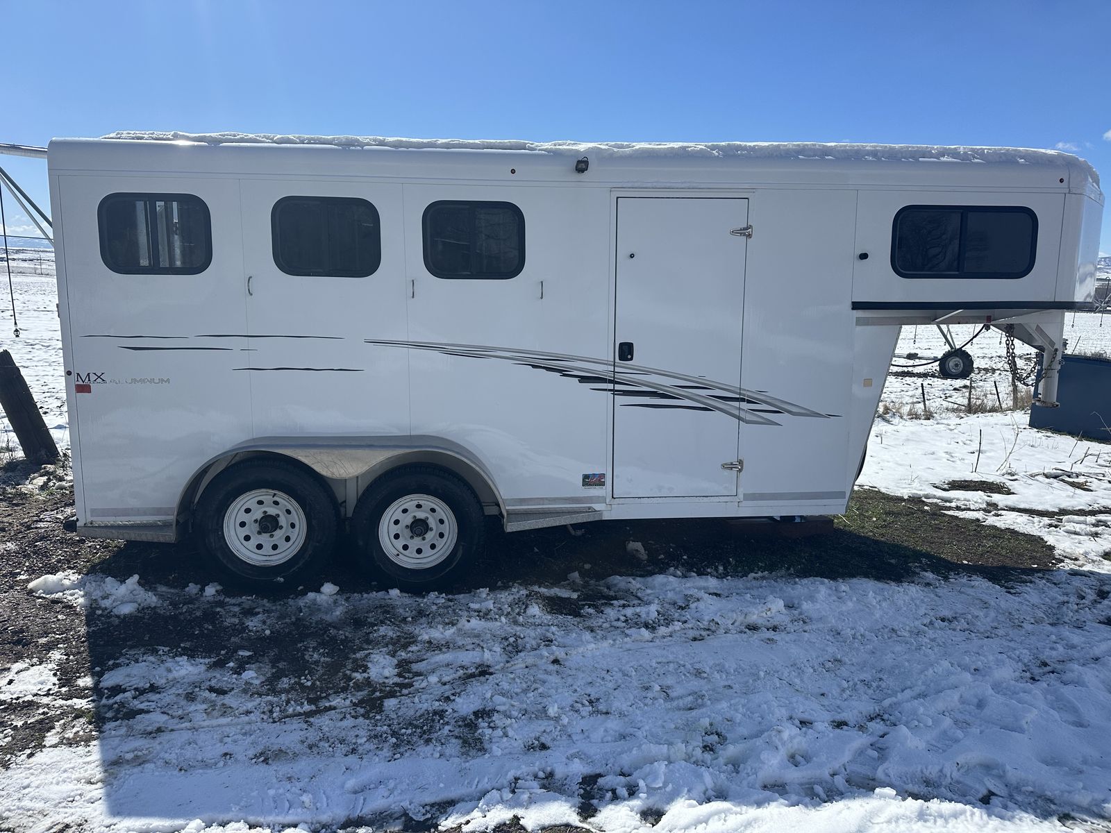 2016 Trails West Adventure MX 3 Horse Trailer