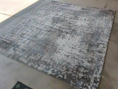 Brand New 10ft x 8ft Rug