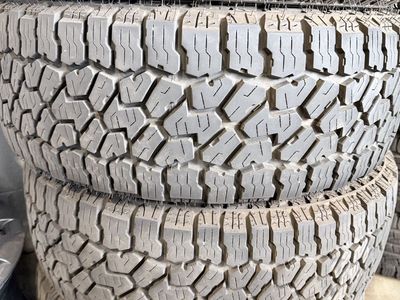 245/65/17 Falken AT4W