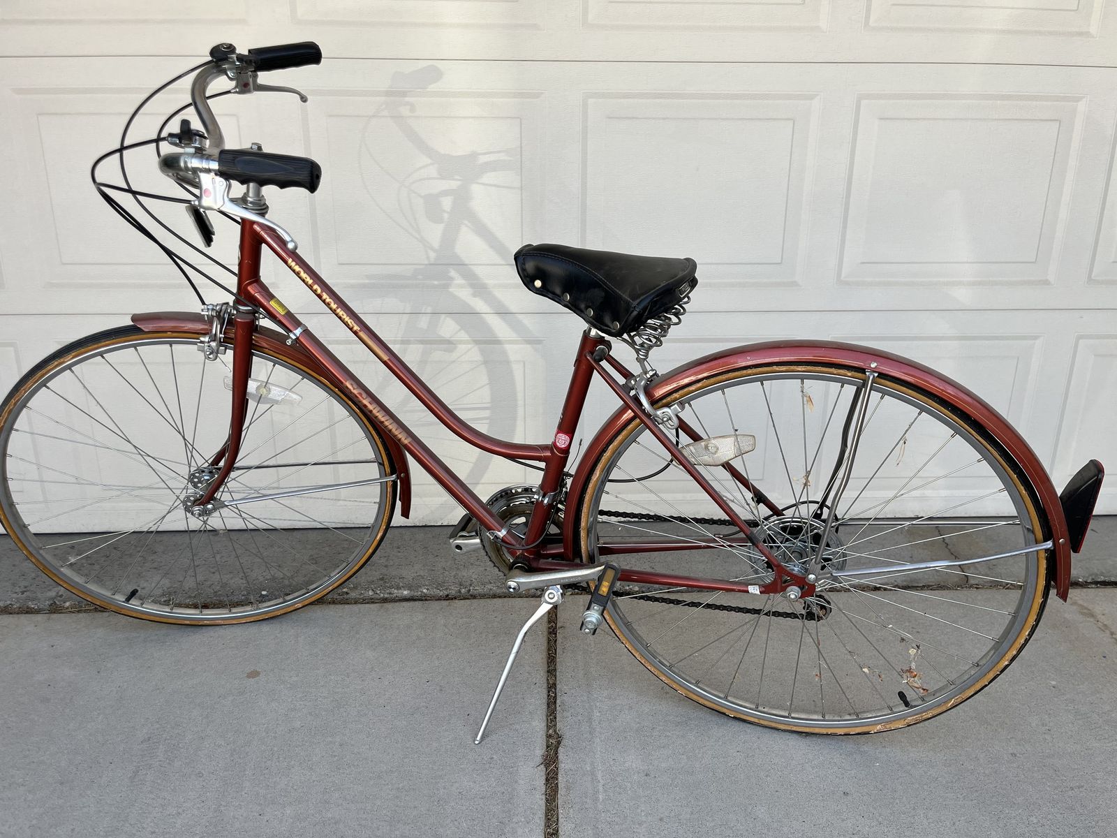 Vintage Schwinn Ladies 10-speed