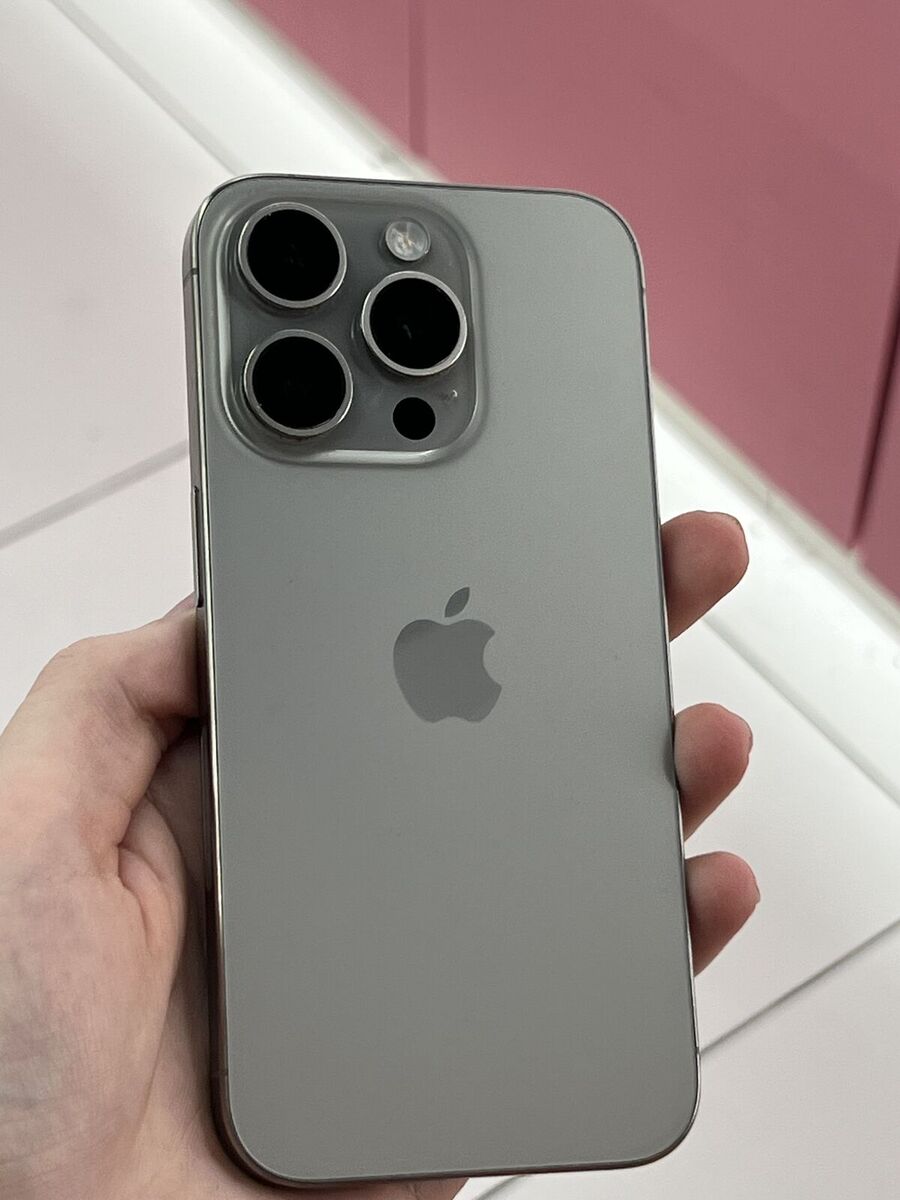 iPhone 16 Pro 128 GB Unlocked 90% Battery health