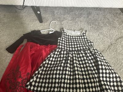 Girls' Dresses -