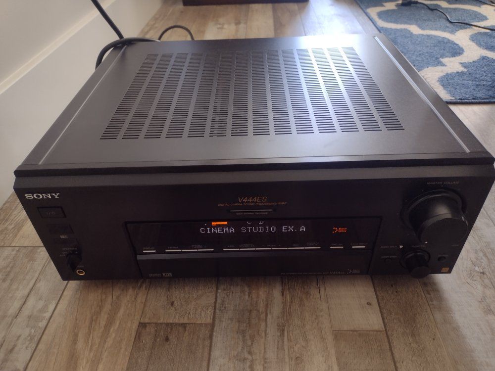 Sony V444ES Digital Cinema Sound Processing Receiver AV Amplifier
