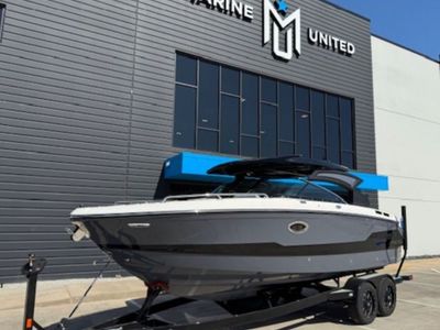 2025 Chaparral 26 Surf