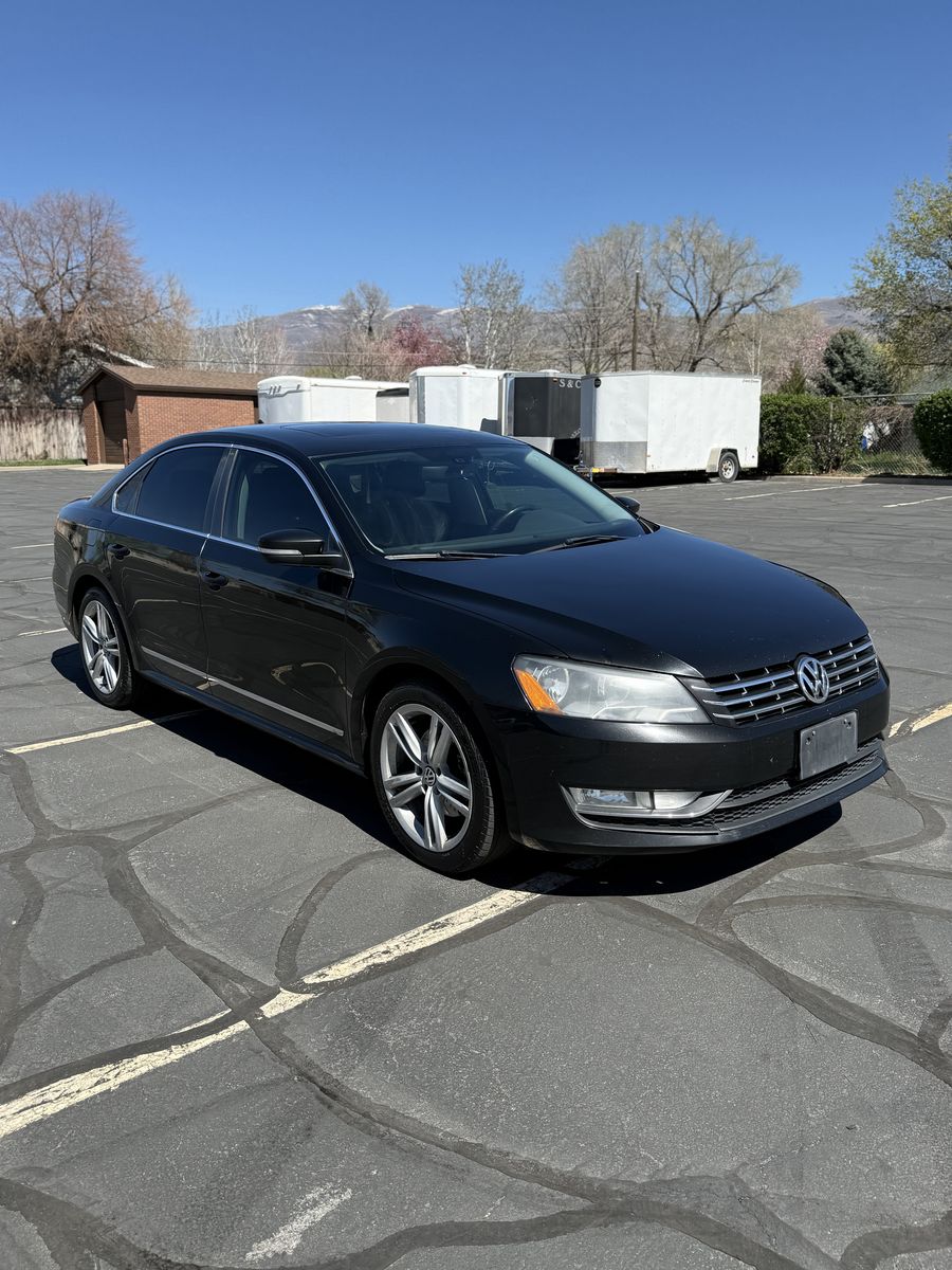 2013 Volkswagen Passat 2.0L TDI SEL Premium