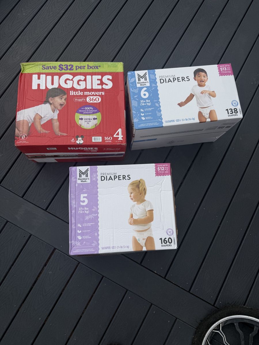 New Sealed Diaper Bundle – Huggies & Member’s Mark Sizes 4, 5 & 6 (458 Total Diapers) $135 value