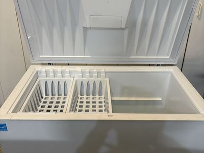 16 cuft Frigidaire Chest Freezer