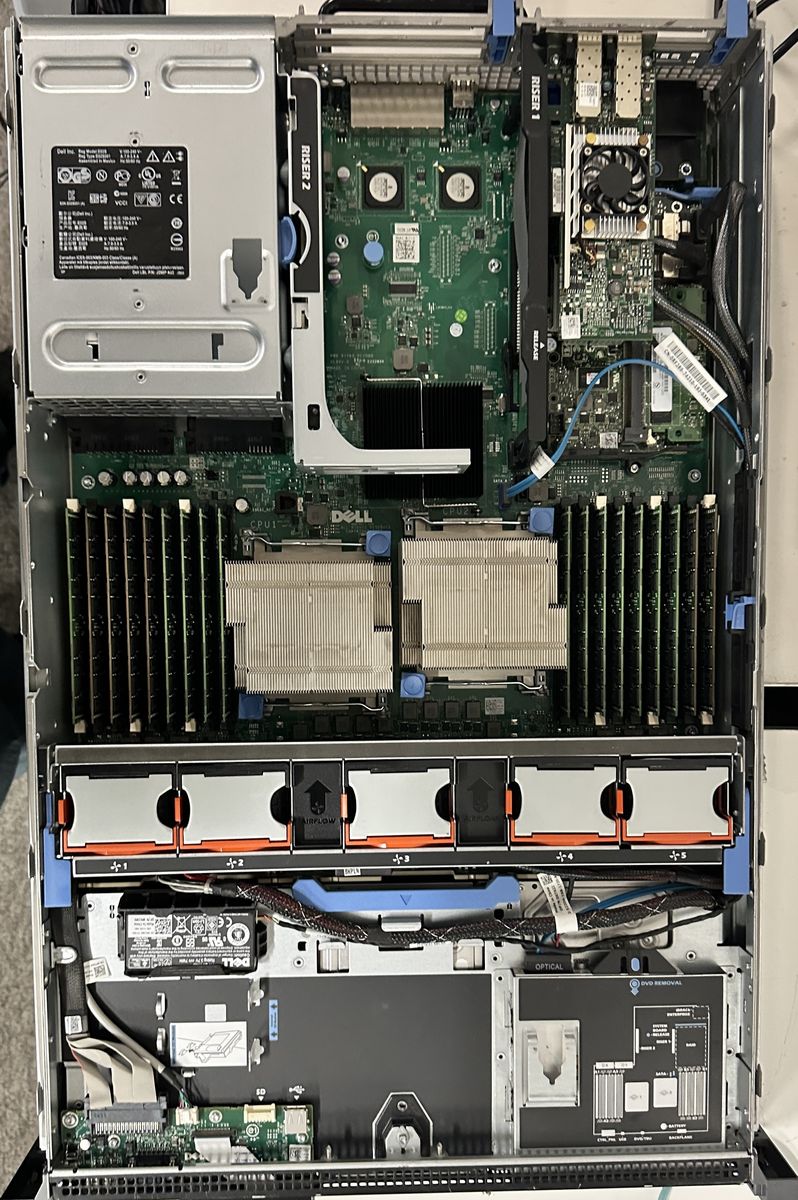 Main image 3