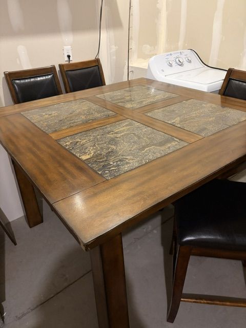 Large Pub Table with 4 Barstools, nice for work table etc.