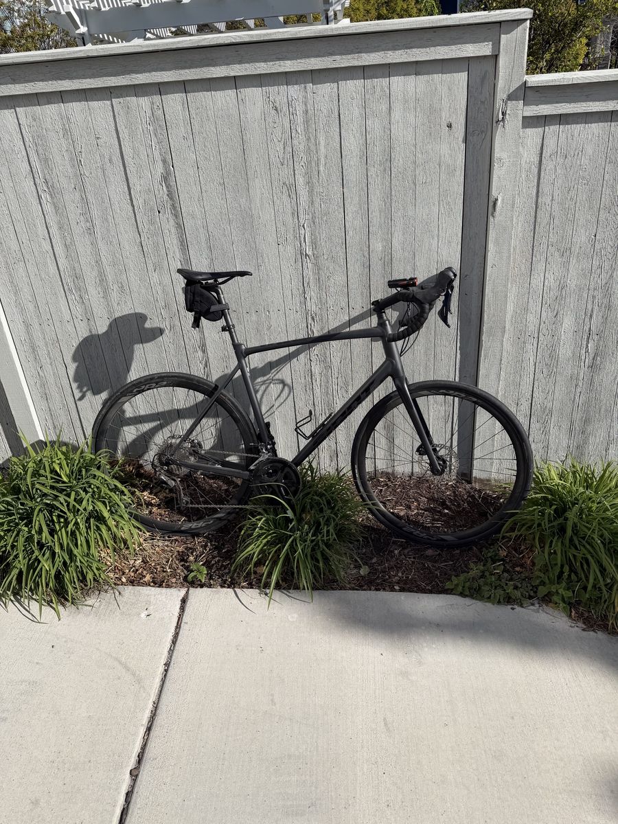 Giant Gravel/Road Bike