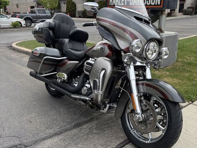 Harley-Davidson 2016 CVO Limited