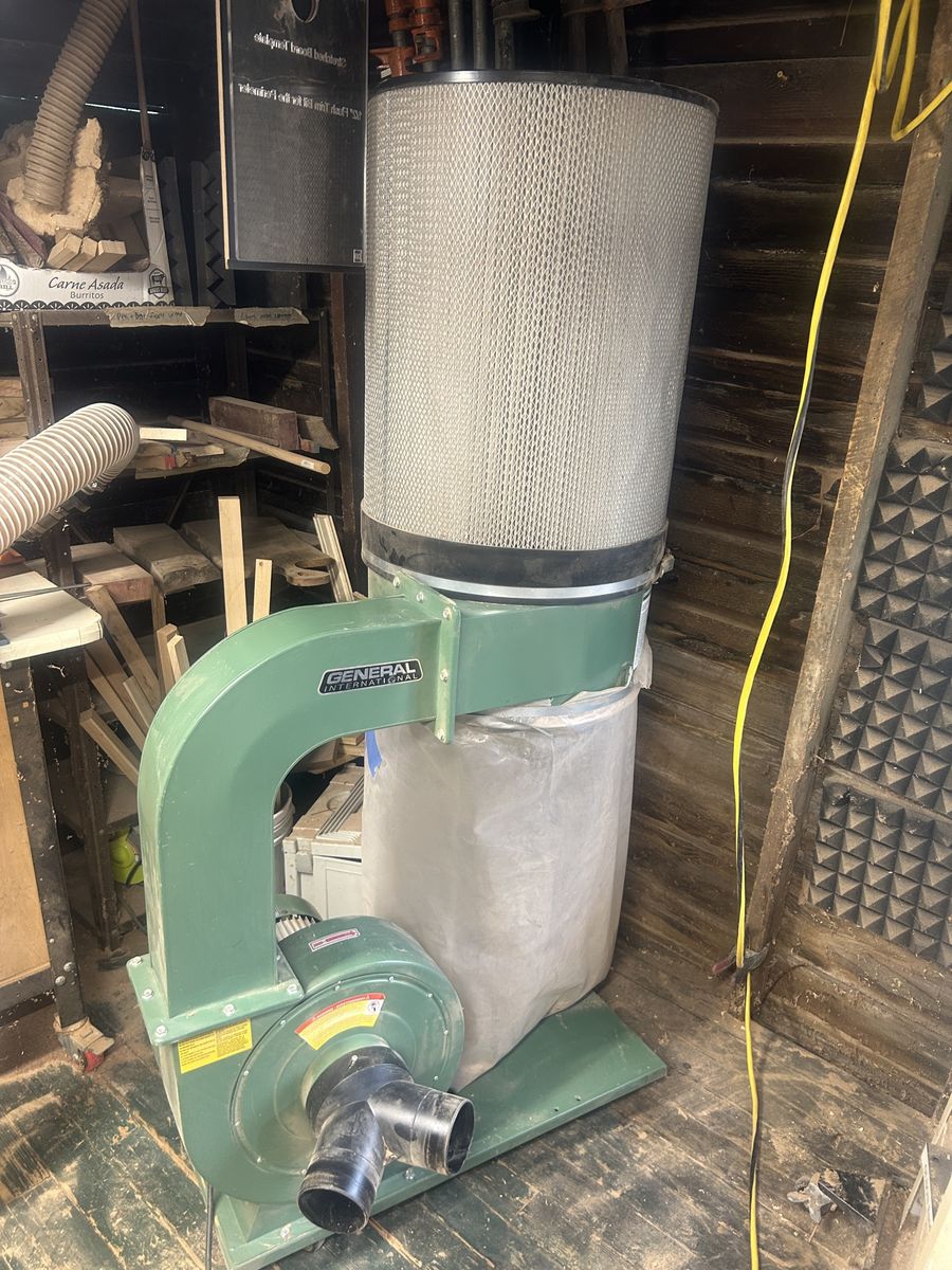 General International 10-110 CFM1 Dust Collector 2HP