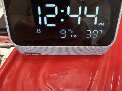 Lenovo Smart Clock W/ alexa Built In