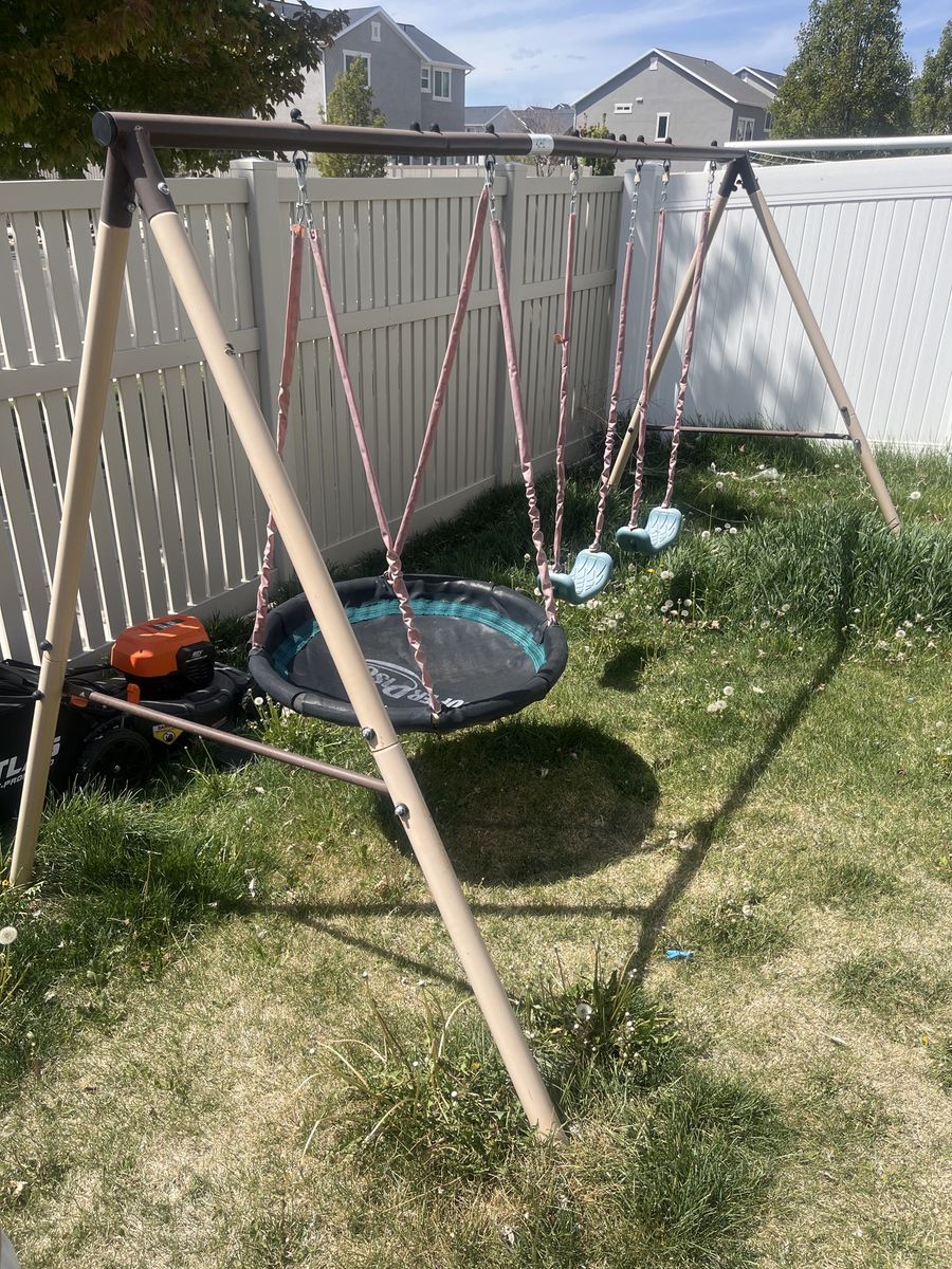 Swing set