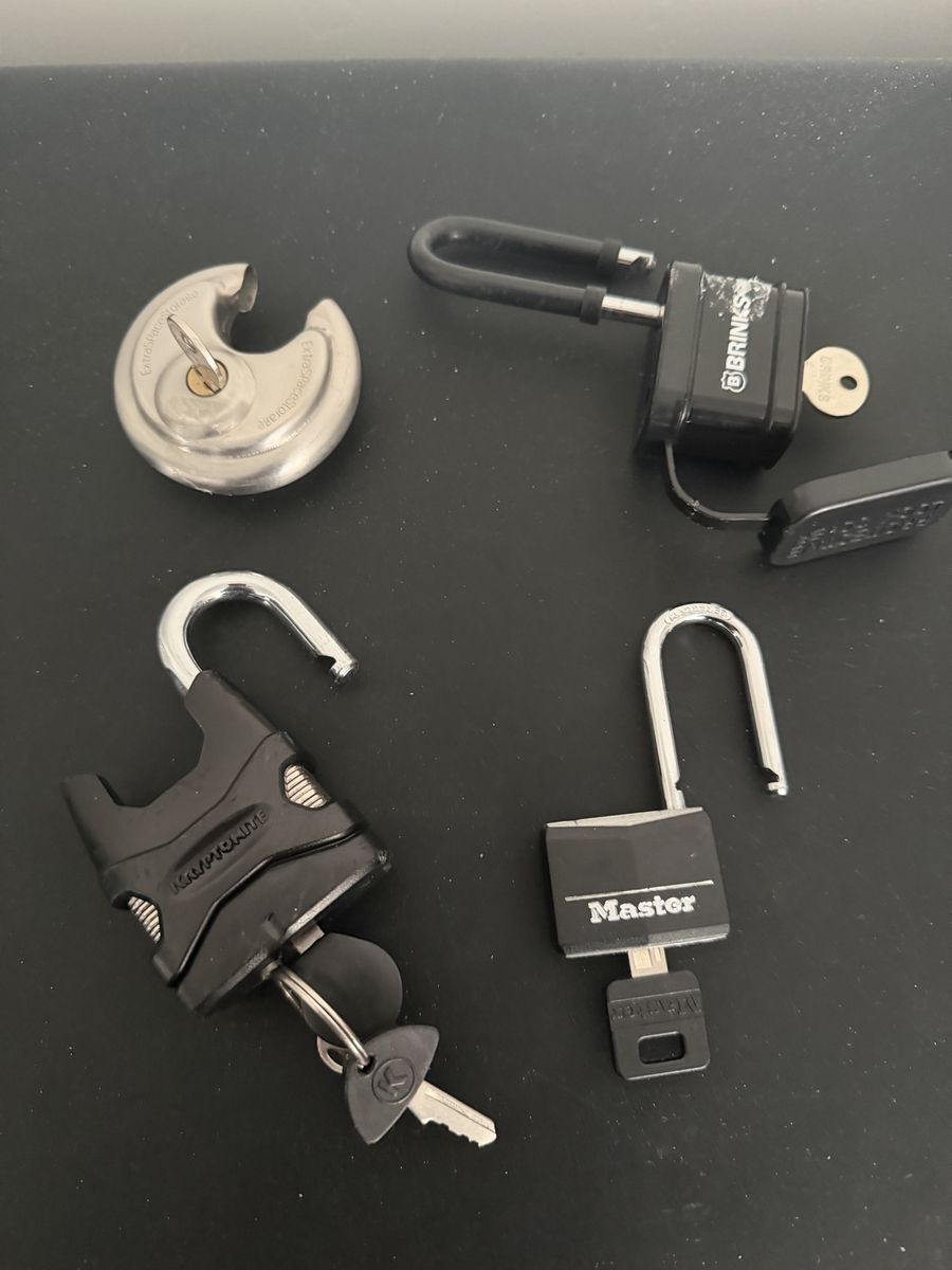 Assorted Lock Lot of 4 - Brinks, Master Lock, Kryptonite & Disc Lock with Keys
