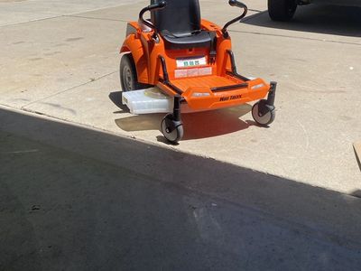 Battery Powered Kids Size Zero Turn