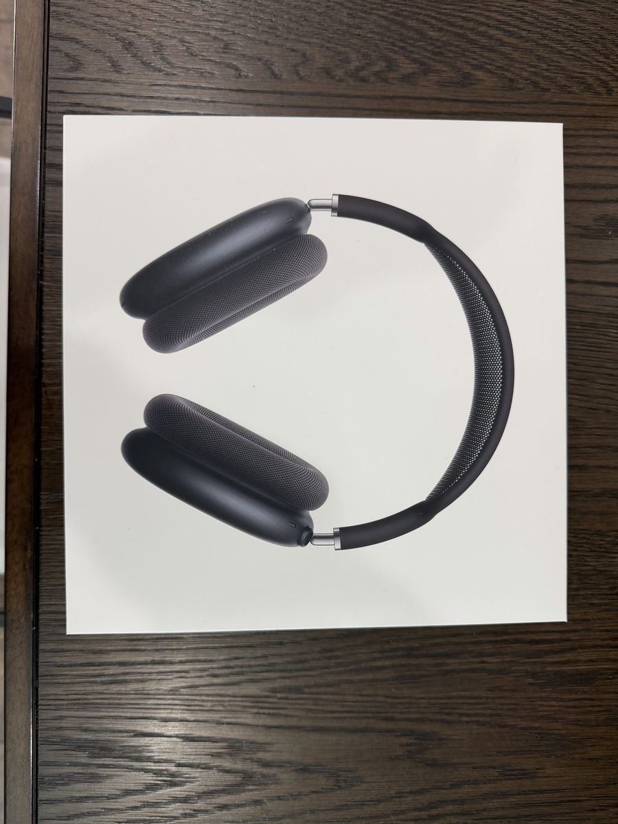 AirPods Pro Max 2 (New in Box)