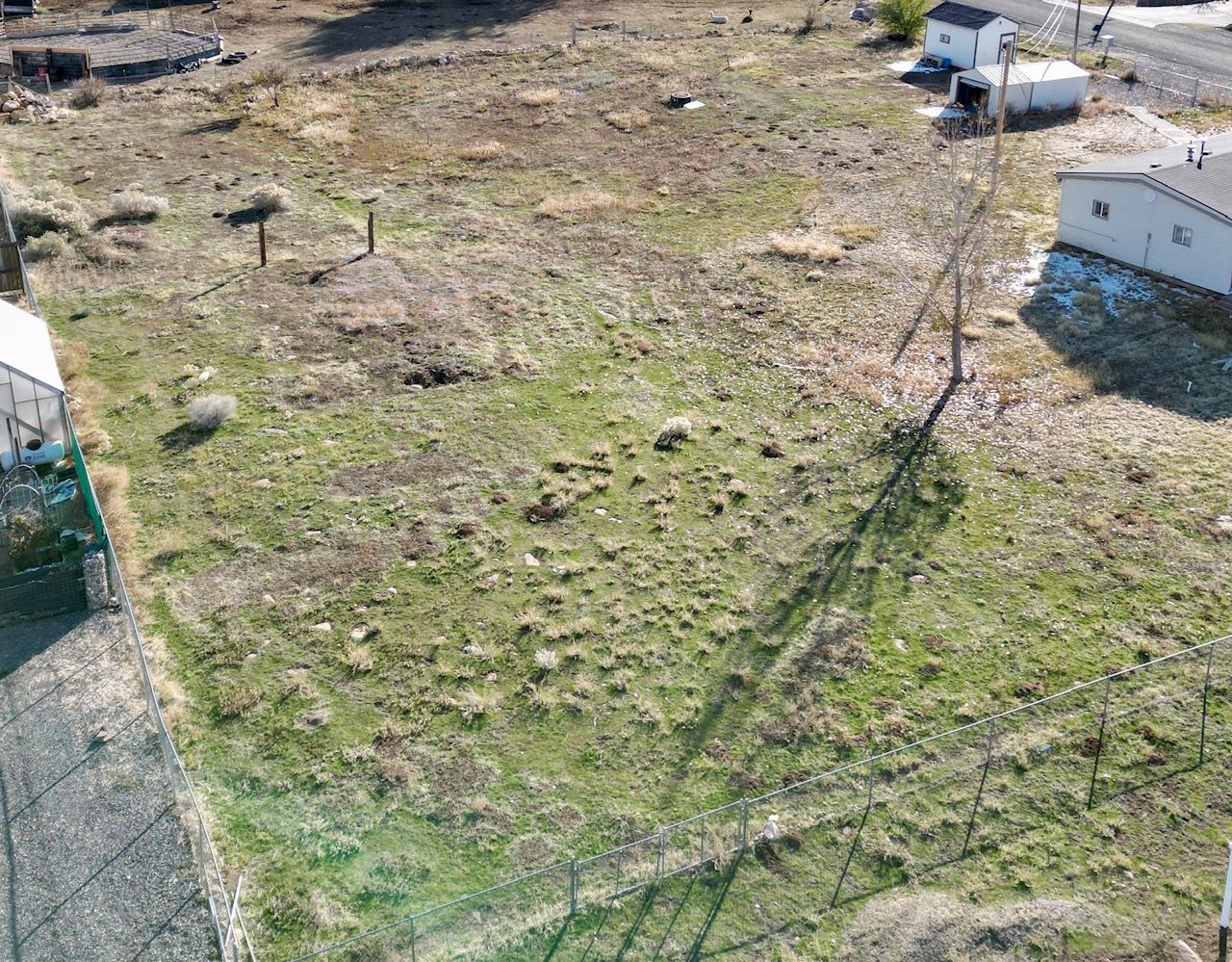 Main image 7