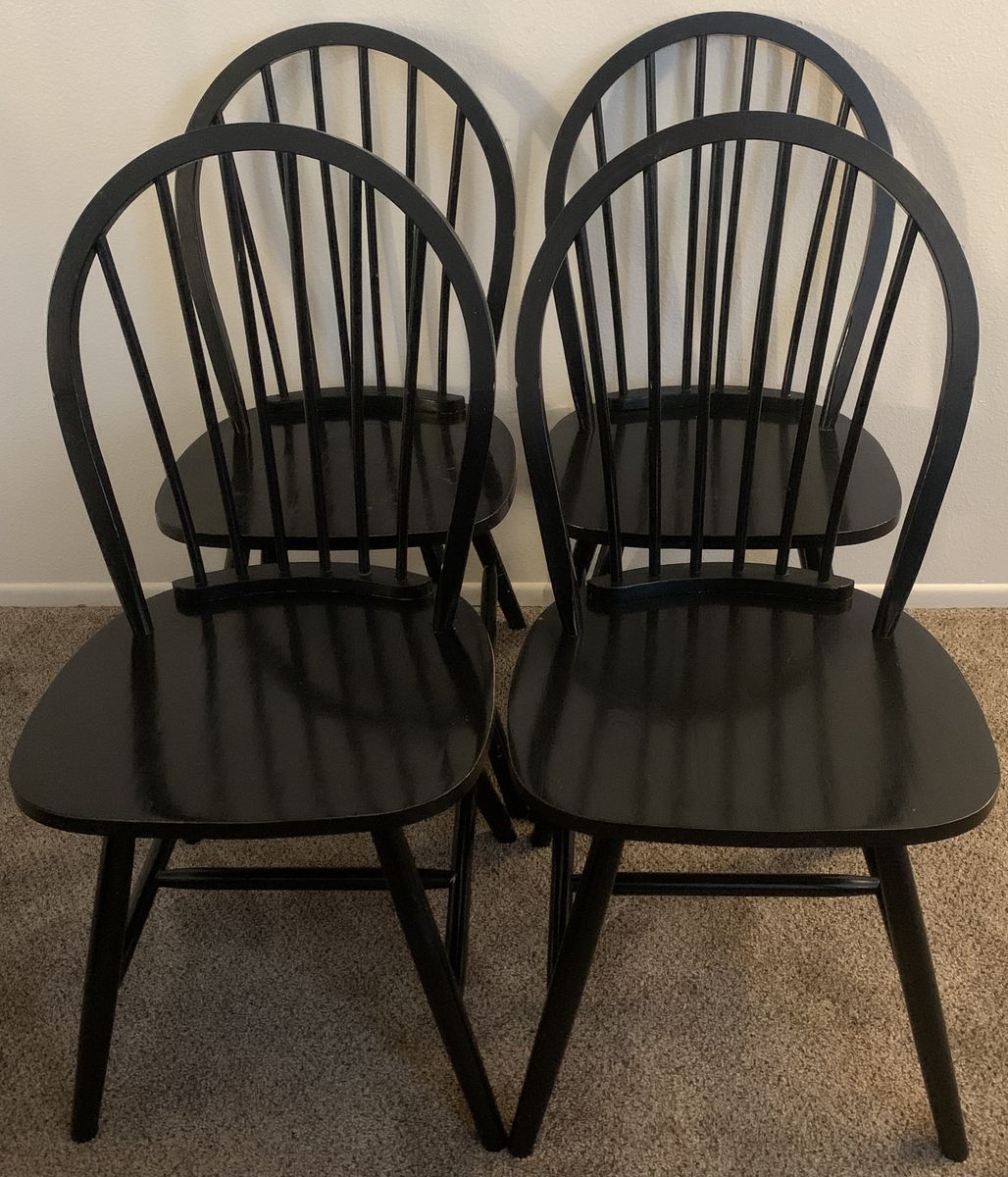 GORGEOUS SET OF 4 BLACK WINDSOR FARM STYLE CHAIRS