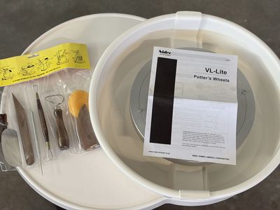 Brand New Nidec Shimpo VL-Lite Pottery Wheel – Never Used – Tools & Clay Included
