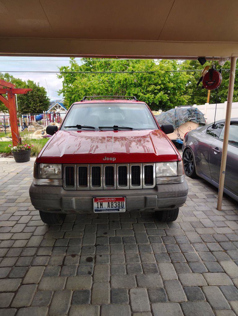 1998 Jeep Grand Cherokee Laredo