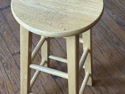 Stool (pair)