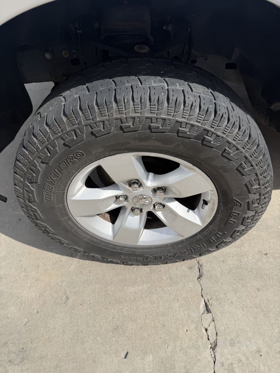 2014 Ram 1500 wheels And Tires