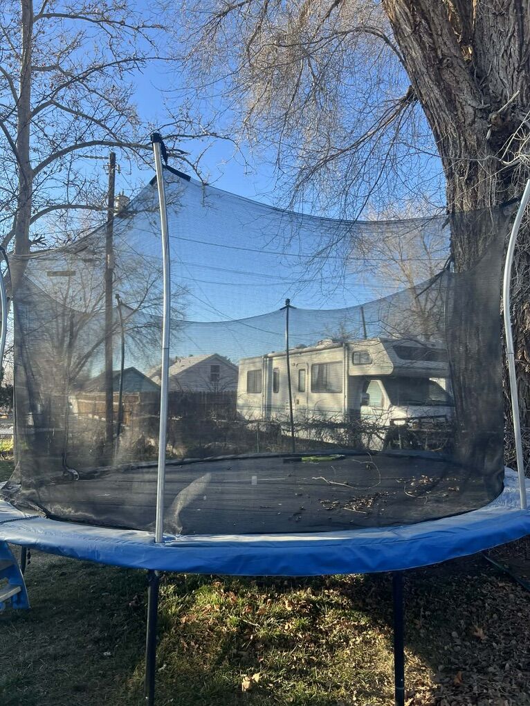 Trampoline 14 Ft