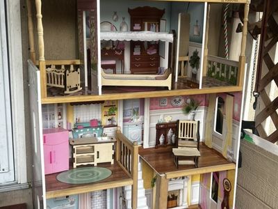 Doll House 4 Story