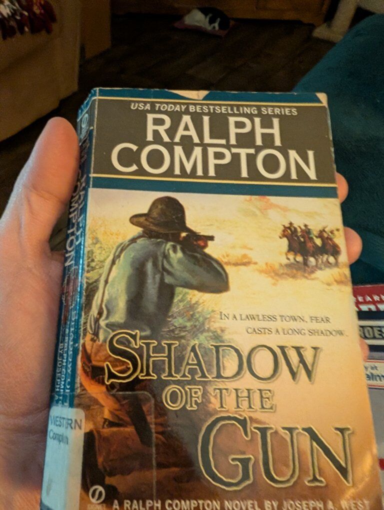Shadow of the gun paperback