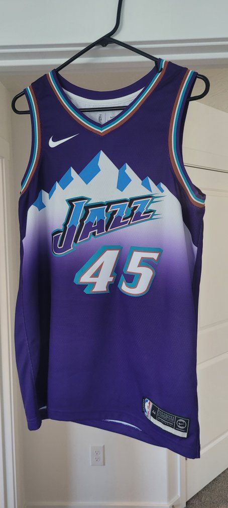 Nike NBA Utah Jazz Donovan Mitchell #45 Purple Mountain Jersey Men's Size M Dri-Fit