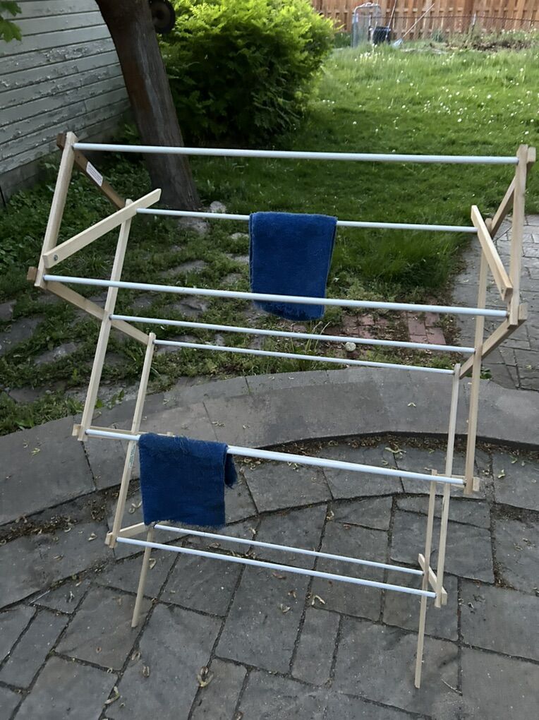 Collapsible Laundry Rack