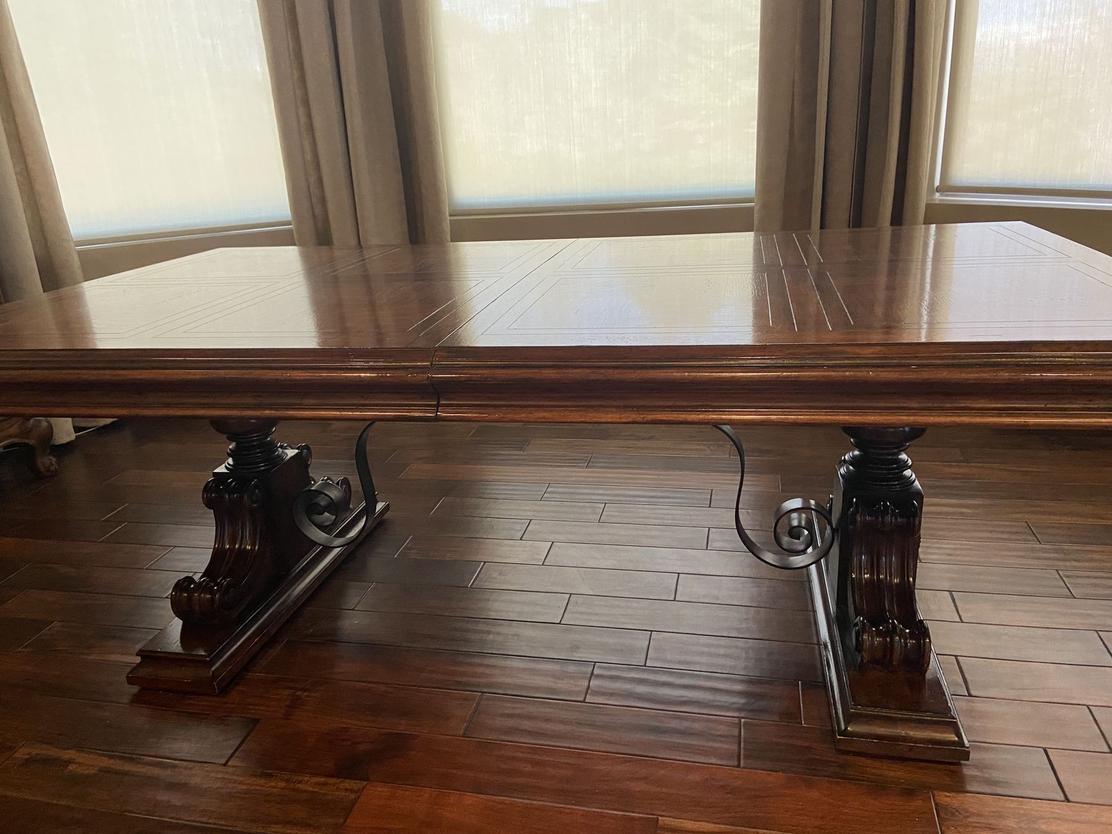 Dining Room Table and Six Chairs