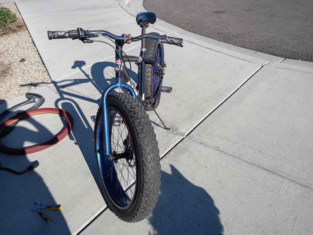 mongoose 26 in mountain