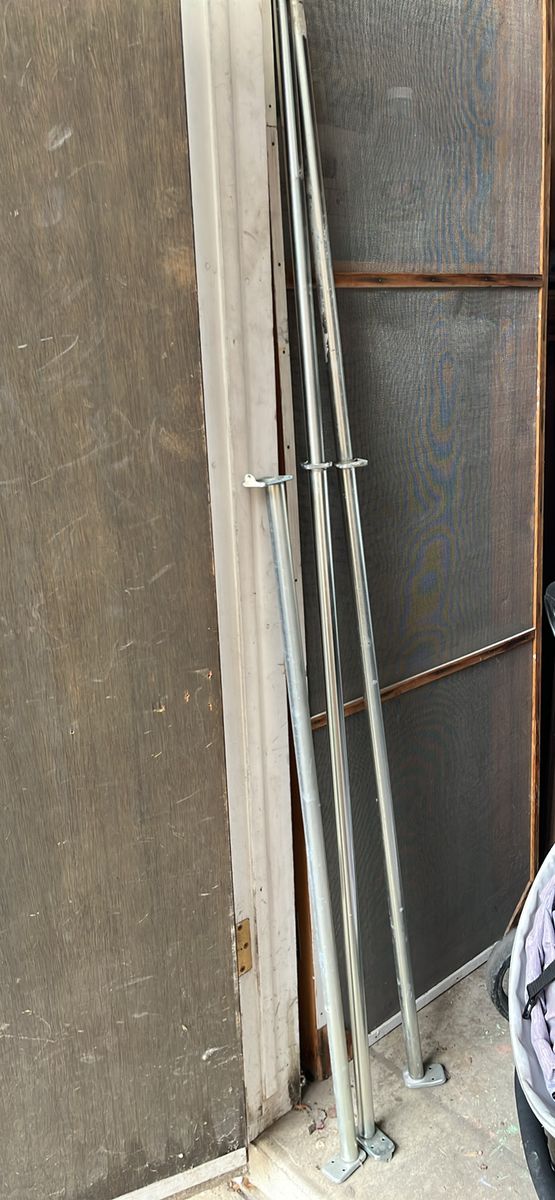 3 Sturdy Closet Bars