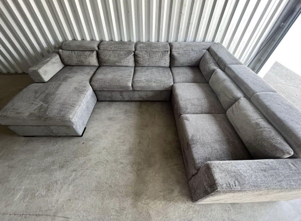 Large sectional couch - Free delivery!